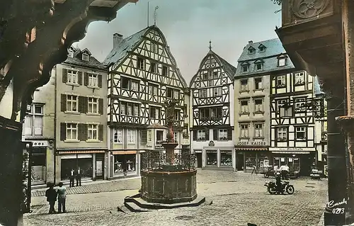 Bernkastel/Mosel Marktplatz gl1958 134.092