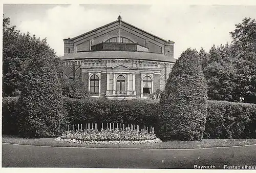 Bayreuth Festspielhaus ngl C4195