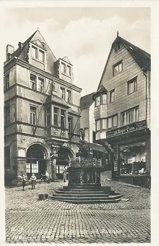 Bernkastel Marktplatz Rathaus Geschäft ngl 134.119