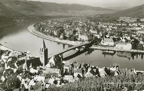 Bernkastel-Kues a.d. Mosel Panorama gl1966 134.089