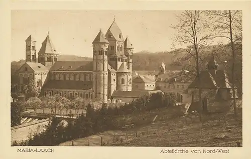 Maria-Laach Abteikirche von Nord-West ngl 134.752