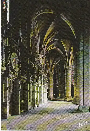 Chartres La Cathédrale Le tour du Choeur ngl C6459