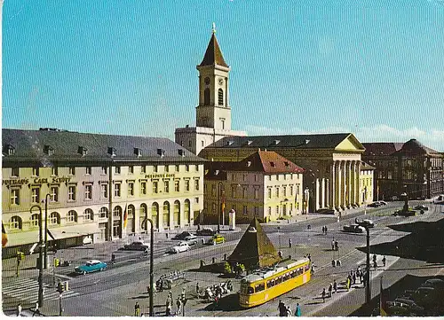 Karlsruhe Marktplatz mit Stadtkirche gl1965 C6701