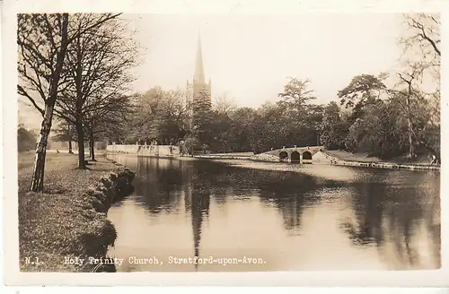 Stratford-upon-Even Holy Trinity Church ngl C7507