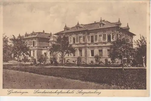 Karlsruhe-Grötzingen Schule Augustenberg ngl 206.343