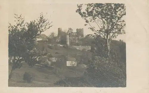 Unbekannte Burg ngl 135.893