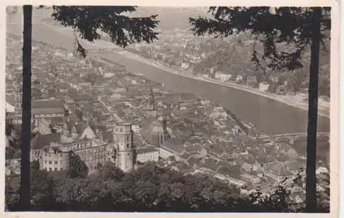 Heidelberg Blick vom Rindenhäuschen auf Schloss und Stadt gl1938 214.121