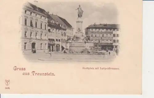 Traunstein Stadtplatz mit Luitpoldbrunnen ngl 208.536