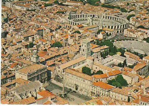 Arles B.-du-R. Vue aérienne ngl C3024
