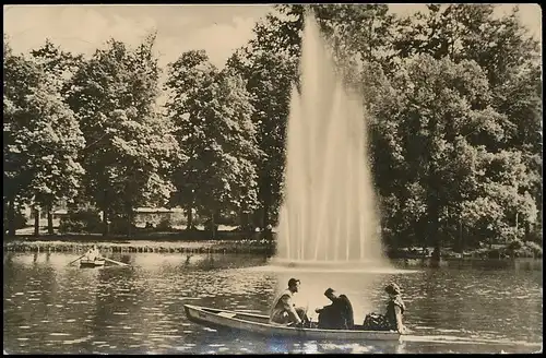 Apolda Leuchtfontäne im Lohteich in der Herressener Promenade gl1961 138.991