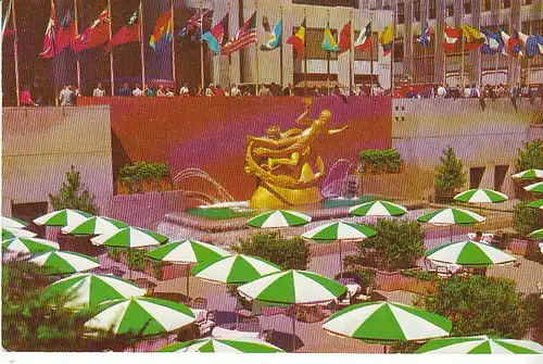 USA New York City The Prometheus Fountain, Rockefeller Center gl1957 C7540