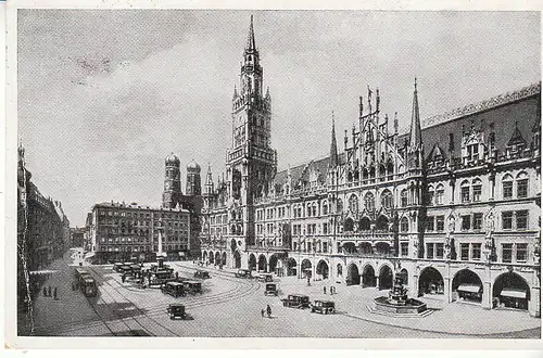 München Marienplatz mit Rathaus ngl C7595