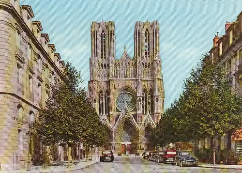 Reims La Cathédrale et la rue Rockefeller gl1971 C4779