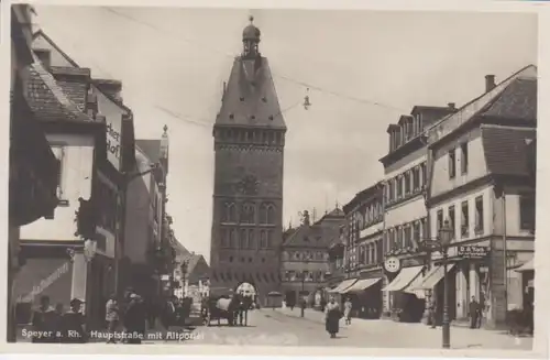 Speyer Hauptstraße mit Altpörtel ngl 211.168