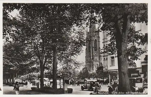 Bad Nauheim Park-Allee mit Dankeskirche ngl C5545