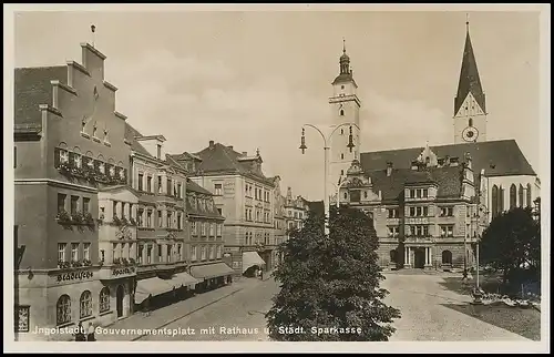 Ingolstadt Gouvernementsplatz mit Rathaus und Sparkasse ngl 138.231