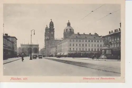 München Odeonsplatz und Theatinerkirche glca.1915 212.200