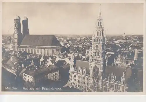 München Rathaus mit Frauenkirche ngl 212.223