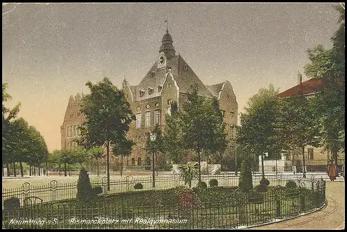 Naumburg (Saale) Bismarckplatz mit Realgymnasium gl1925 138.975