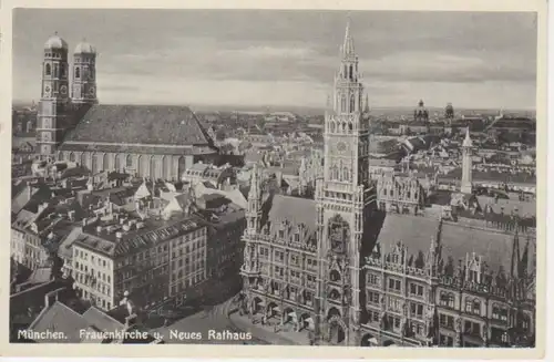 München Frauenkirche und Neues Rathaus gl1937 212.260