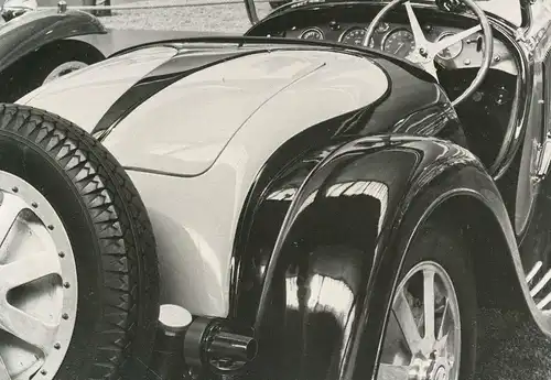 Automobil Rückansicht, Hartmann lässt grüßen ngl 136.671