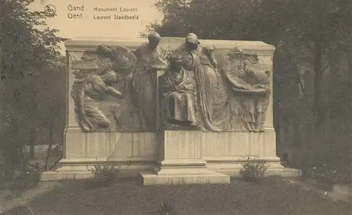 Gand - Monument Laurent gl1930 136.565