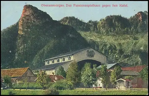 Oberammergau - Passionsspielhaus gegen den Kofel ngl 137.866