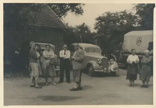 FOTO: Autos und ihre Besitzer 136.633