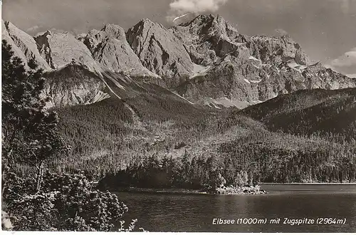 Eibsee mit Zugspitze nahe Grainau ngl C7189