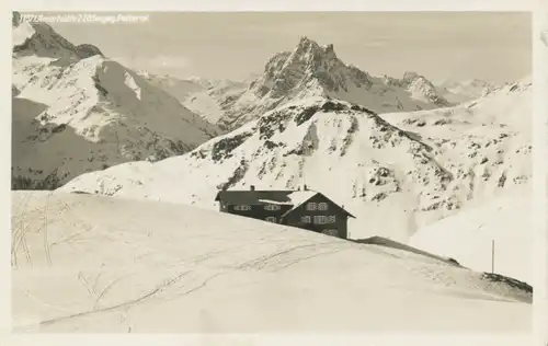 Berghütte: Ulmerhütte gegen Patteriol gl1930 104.693