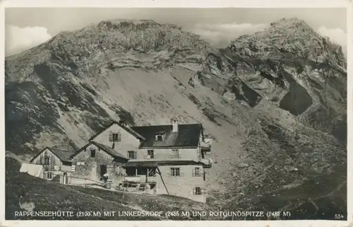 Rappenseehütte mit Linkerskopf und Rotgrundspitze ngl 104.586