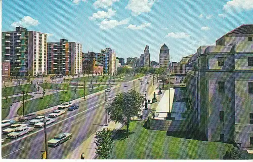 Greetings from Downtown St. Louis Mo ngl C7300