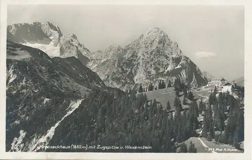 Berghütte: Kreuzeckhaus mit Zugspitze und Waxenstein gl1927 104.428