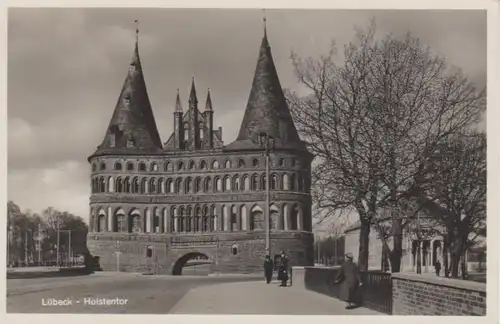 Lübeck - Partie am Holstentor ngl 215.129