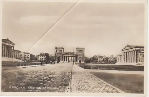 München - Königsplatz mit Propyläen gl1935 216.339