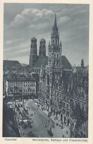 München - Marienplatz mit Rathaus und Frauenkirche ngl 216.260