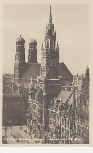 München - Rathaus mit Frauenkirche ngl 216.572