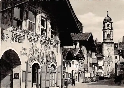 Mittenwald Obermarkt mit Pfarrkirche gl1964 143.254