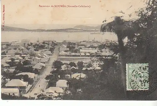 F Panorama de Nouméa (Nouvelle-Calédonie) gl1912 C8099