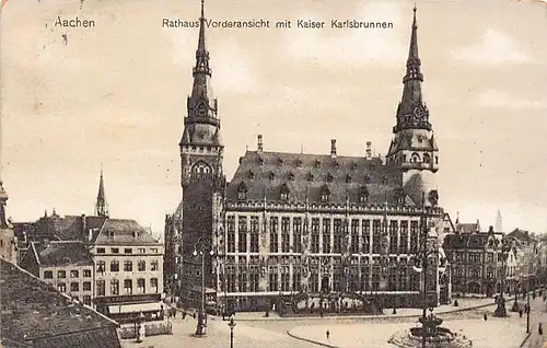 Aachen Rathaus Vorderansicht mit Brunnen glca.1930 145.674