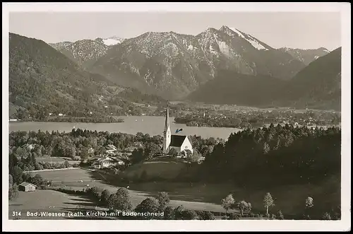 Bad Wiessee Panorama katholische Kirche mit Bodenschneid gl1952 139.683
