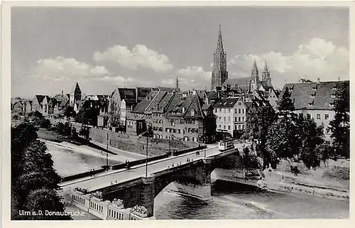 Ulm a.D. Donaubrücke ngl 142.725