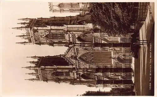 England: York Minster ngl 146.779