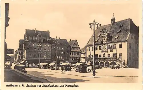 Heilbronn a.N. Rathaus mit Kätchenhaus und Marktplatz ngl 141.872