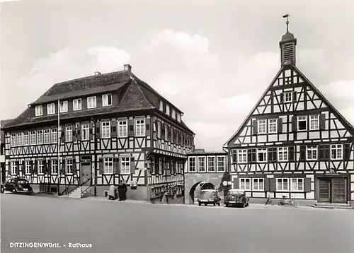 Ditzingen Rathaus ngl 142.003