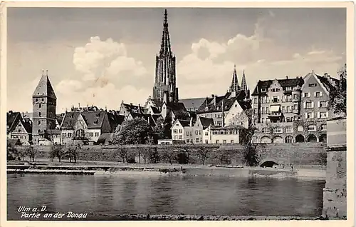 Ulm a.D. Partie an der Donau gl1936 142.797