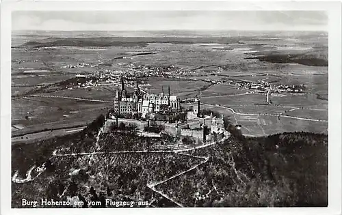 Burg Hohenzollern vom Flugzeug aus feldpgl1940 144.709