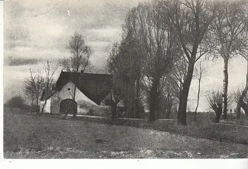 Hof in der Landschaft ngl C9557