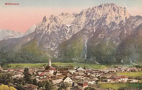 Mittenwald gegen seine Berge ngl D1112