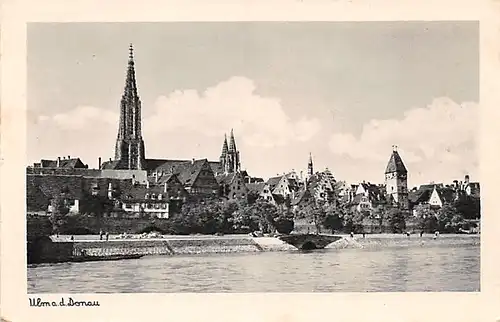 Ulm a.D. Blick zur Stadt gl1943 142.823